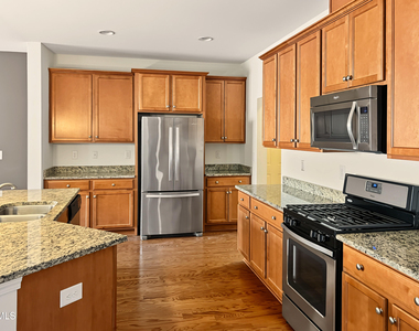5417 Black Maple Drive - Photo Thumbnail 5