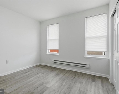 5715 Malcolm Street - Photo Thumbnail 2