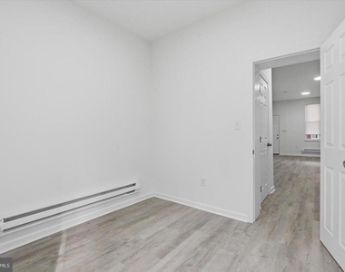 5715 Malcolm Street - Photo Thumbnail 10