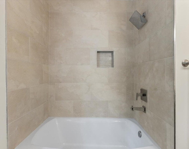 8501 Shadow Wood Place - Photo Thumbnail 41