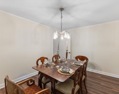 8501 Shadow Wood Place - Photo Thumbnail 23