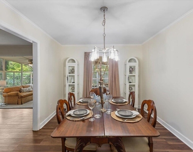 8501 Shadow Wood Place - Photo Thumbnail 24