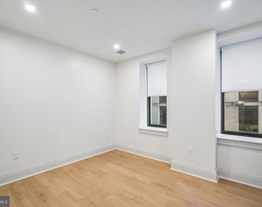 135 S 19th Street - Photo Thumbnail 10