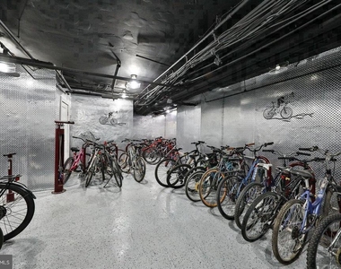 4247 Locust Street - Photo Thumbnail 33