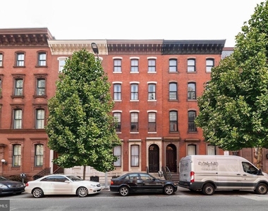 1912 Spruce Street - Photo Thumbnail 14