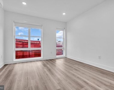 330 Cecil B Moore Avenue - Photo Thumbnail 14