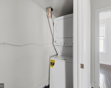 1832 N 18th Street - Photo Thumbnail 6