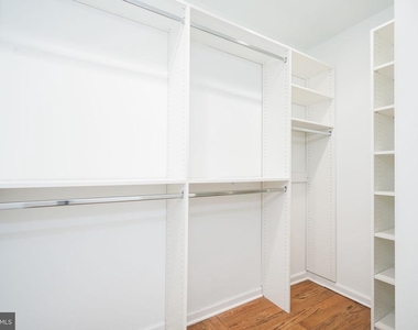 1014 S Cleveland Street - Photo Thumbnail 15