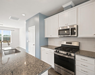 2106 Enrichment Way - Photo Thumbnail 6