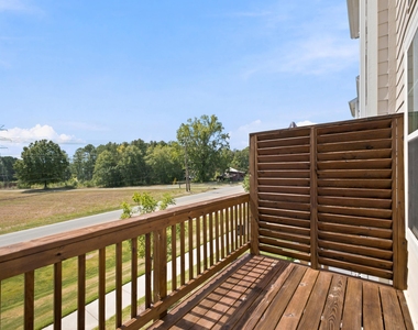 2106 Enrichment Way - Photo Thumbnail 11