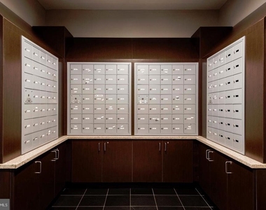 2100 Walnut Street - Photo Thumbnail 4