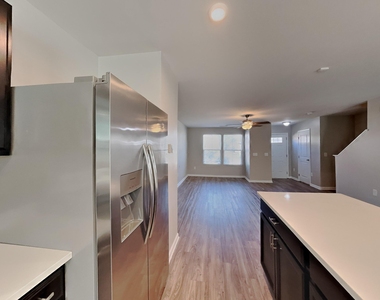 38 E Lumber Court - Photo Thumbnail 6