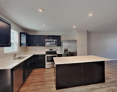 38 E Lumber Court - Photo Thumbnail 5