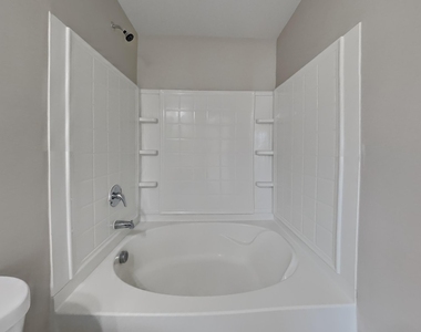 27 Anna Maria Court - Photo Thumbnail 8