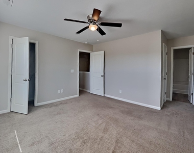 27 Anna Maria Court - Photo Thumbnail 5