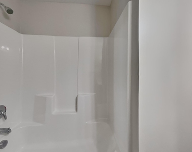 27 Anna Maria Court - Photo Thumbnail 15