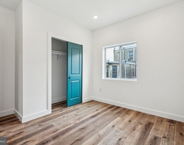 2632 N 11th Street - Photo Thumbnail 9