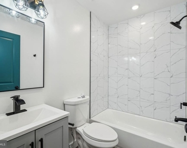 2632 N 11th Street - Photo Thumbnail 6