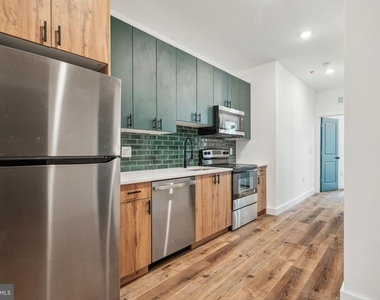 2632 N 11th Street - Photo Thumbnail 4