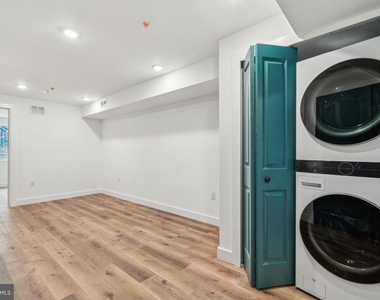 2630 N 11th Street - Photo Thumbnail 1