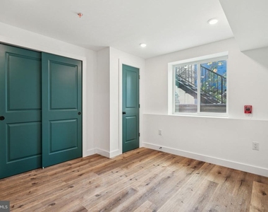 2630 N 11th Street - Photo Thumbnail 9