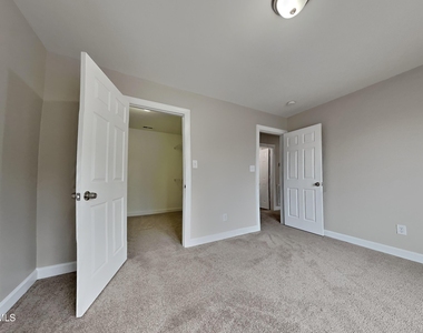 79 Kerrylane Drive - Photo Thumbnail 10