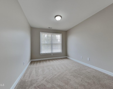 79 Kerrylane Drive - Photo Thumbnail 14