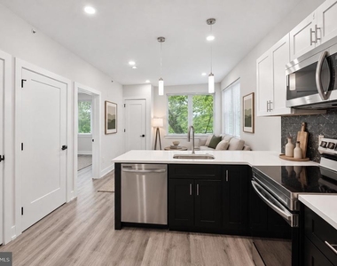 6144 Germantown Avenue - Photo Thumbnail 4