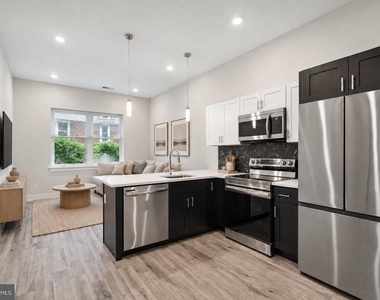 6144 Germantown Avenue - Photo Thumbnail 2