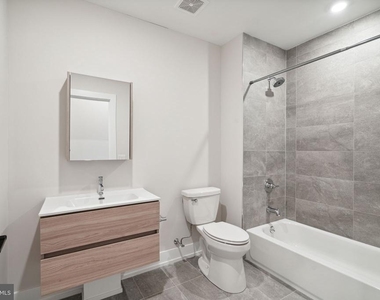 6144 Germantown Avenue - Photo Thumbnail 10