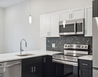 6144 Germantown Avenue - Photo Thumbnail 6