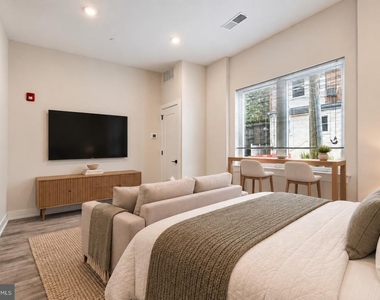 6144 Germantown Avenue - Photo Thumbnail 7