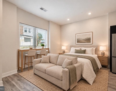 6144 Germantown Avenue - Photo Thumbnail 9