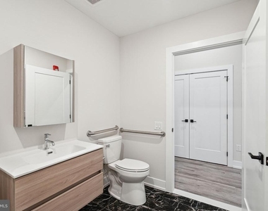 6144 Germantown Avenue - Photo Thumbnail 13
