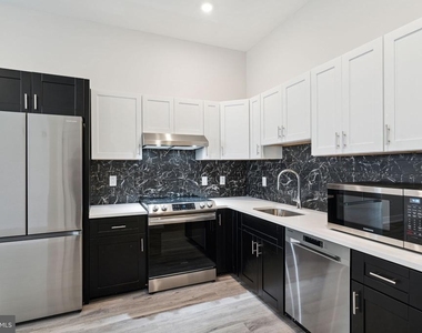 6144 Germantown Avenue - Photo Thumbnail 2