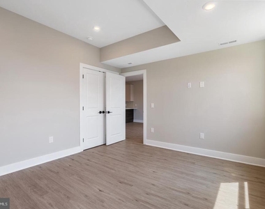 408-10 N Front Street - Photo Thumbnail 7