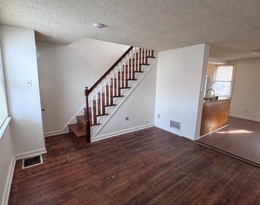 4806 Rosalie Street - Photo Thumbnail 6