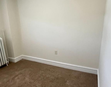 18 W Spring Avenue - Photo Thumbnail 17