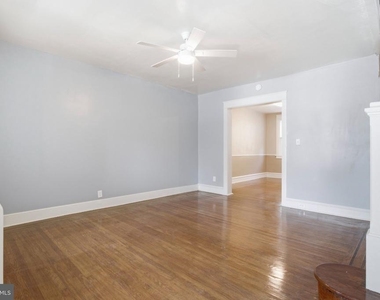 320 Highland Avenue - Photo Thumbnail 3