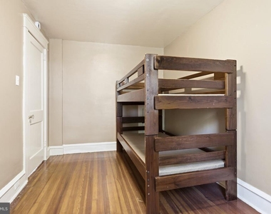 320 Highland Avenue - Photo Thumbnail 16