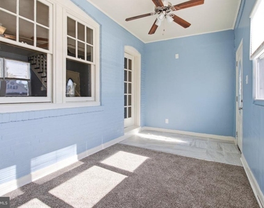 320 Highland Avenue - Photo Thumbnail 2