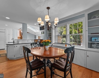 507 Meadowbrook Circle - Photo Thumbnail 15