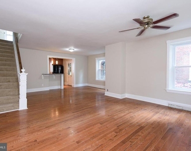 214 Highland Avenue - Photo Thumbnail 3