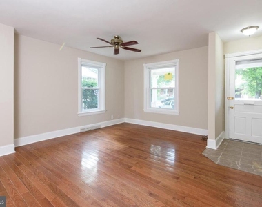 214 Highland Avenue - Photo Thumbnail 2