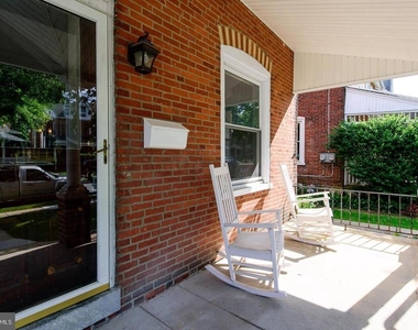 214 Highland Avenue - Photo Thumbnail 1