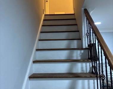 34 Ring Lane - Photo Thumbnail 16