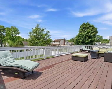 1316 Brown Avenue - Photo Thumbnail 12