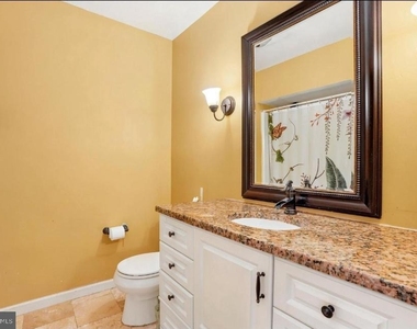 1316 Brown Avenue - Photo Thumbnail 6