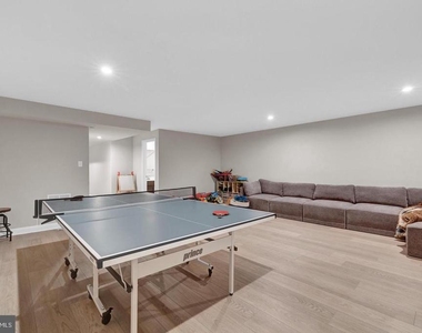 14 Pratt Lane - Photo Thumbnail 23