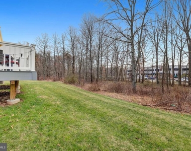 14 Pratt Lane - Photo Thumbnail 31
